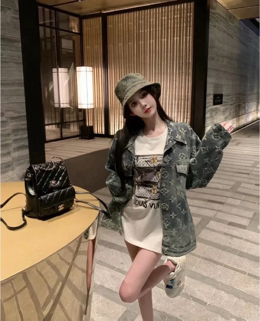 Louis Vuitton/